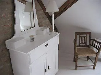 The Bat Barn Villa