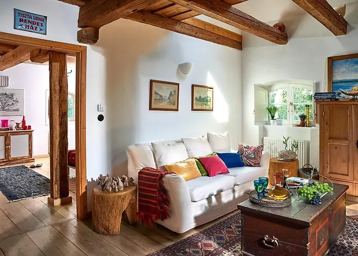 The Bat Barn Kelevíz