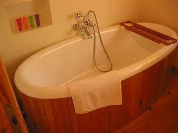 The Bat Barn Villa *